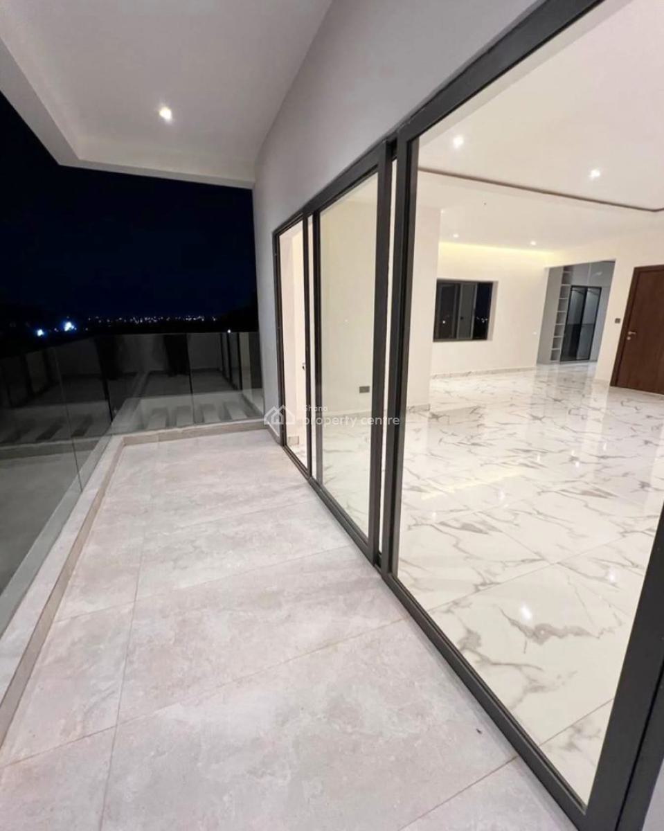 3 Bedroom with House Boys Quarters Lakeside, Lakeside, Adenta Municipal, Accra, Detached Duplex for Sale