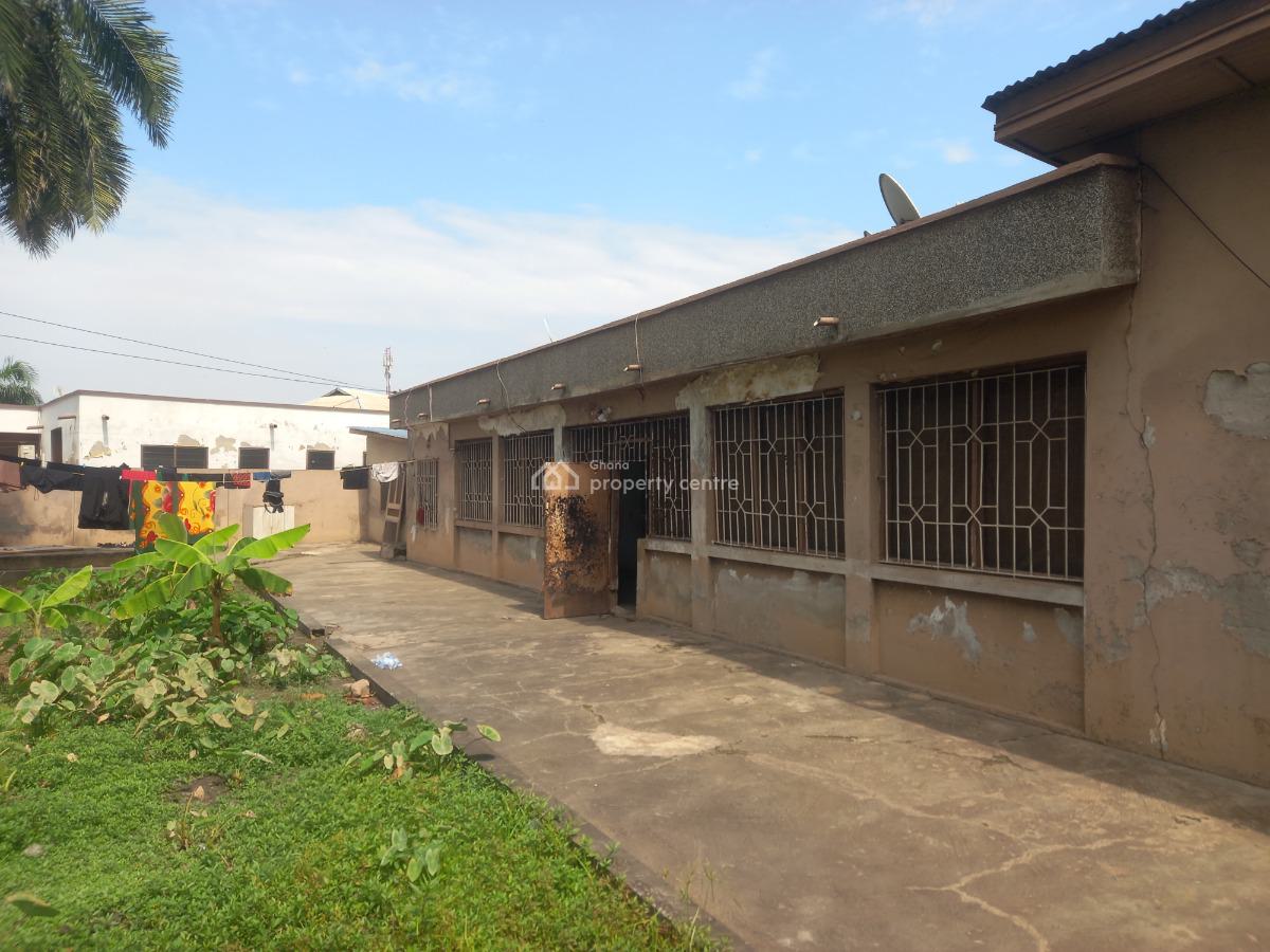 4 Bedrooms ( Dechemso) Kumasi Airport, Dechemso, Near Kumasi Airport, Kumasi Metropolitan, Ashanti, House for Sale