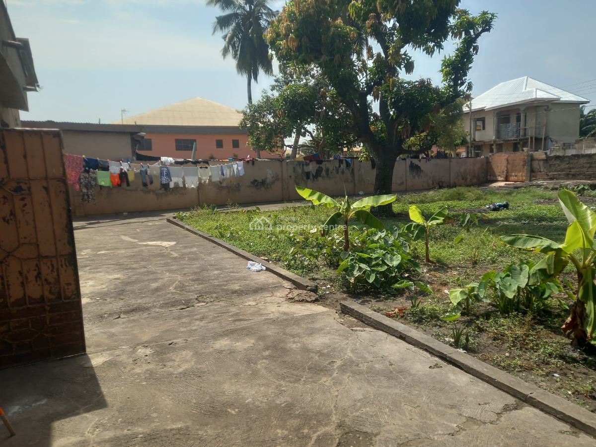 4 Bedrooms ( Dechemso) Kumasi Airport, Dechemso, Near Kumasi Airport, Kumasi Metropolitan, Ashanti, House for Sale