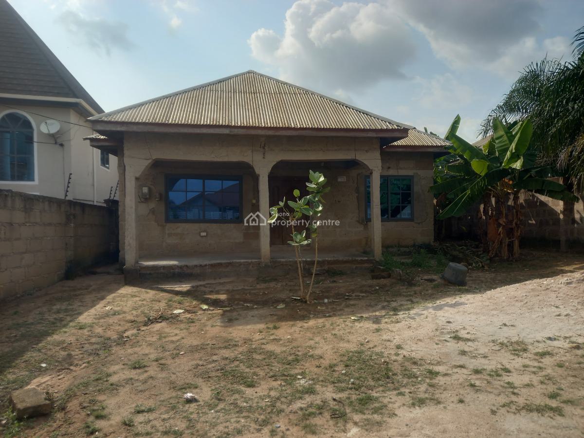 4 Bedrooms, Kenyasi Abrem, Kumasi Metropolitan, Ashanti, House for Sale