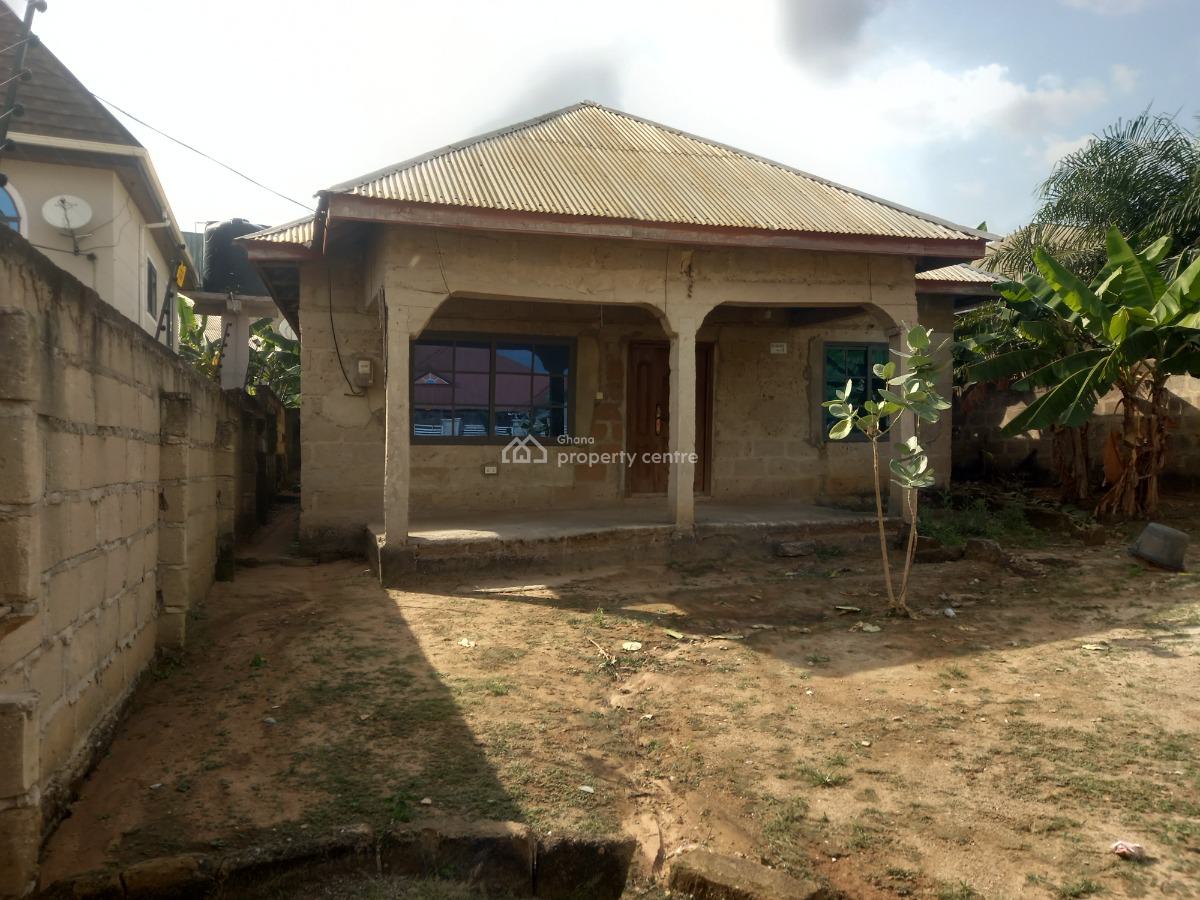 4 Bedrooms, Kenyasi Abrem, Kumasi Metropolitan, Ashanti, House for Sale
