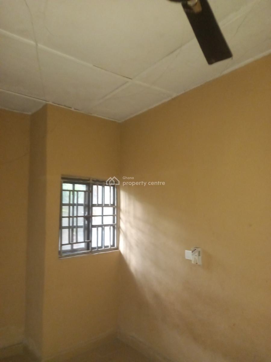 4 Bedrooms, Kenyasi Abrem, Kumasi Metropolitan, Ashanti, House for Sale