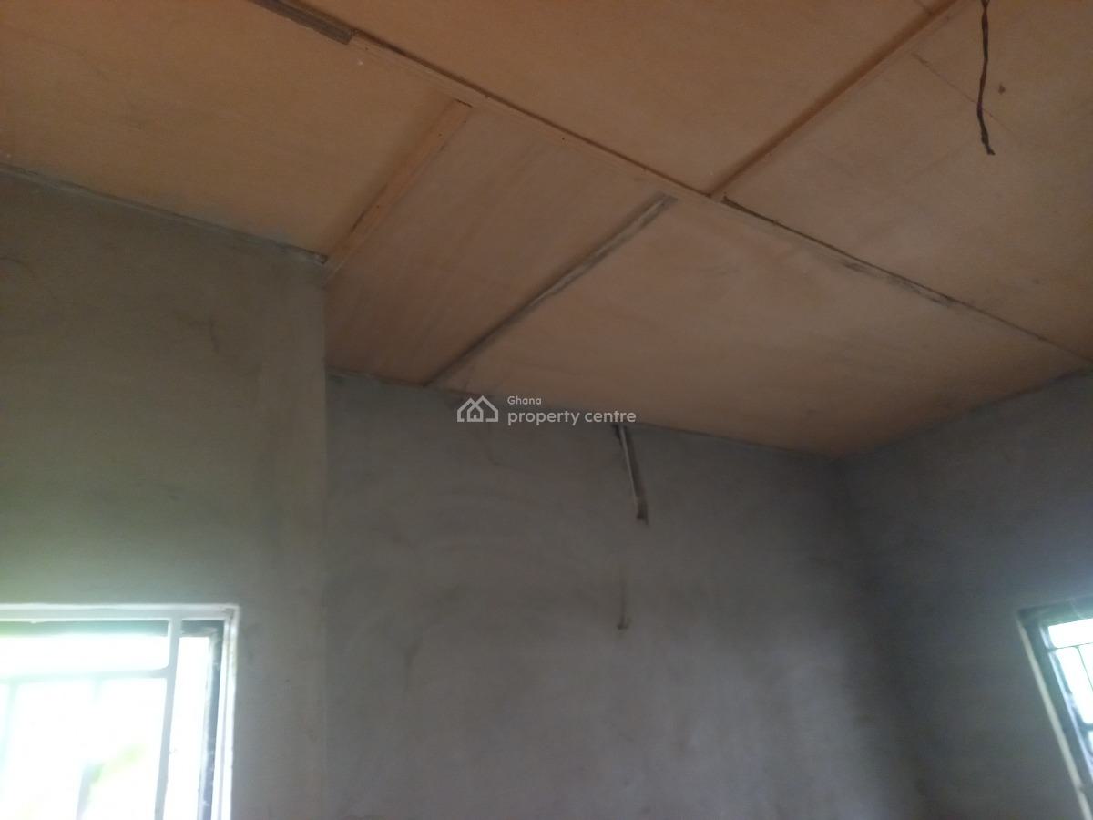 4 Bedrooms, Kenyasi Abrem, Kumasi Metropolitan, Ashanti, House for Sale
