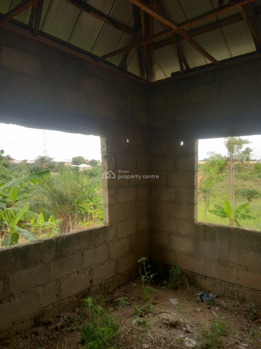 4 Bedrooms, Sweduro, Near Fawoade, Near Aduman, Kodie., Kumasi Metropolitan, Ashanti, House for Sale