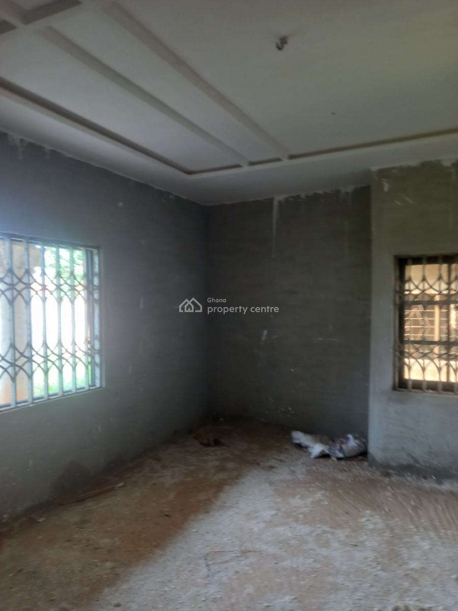 5 Bedrooms, Framoase,achiase Wasamire, Near Owhim Amanfrom, Buoho, Afrancho., Kumasi Metropolitan, Ashanti, House for Sale