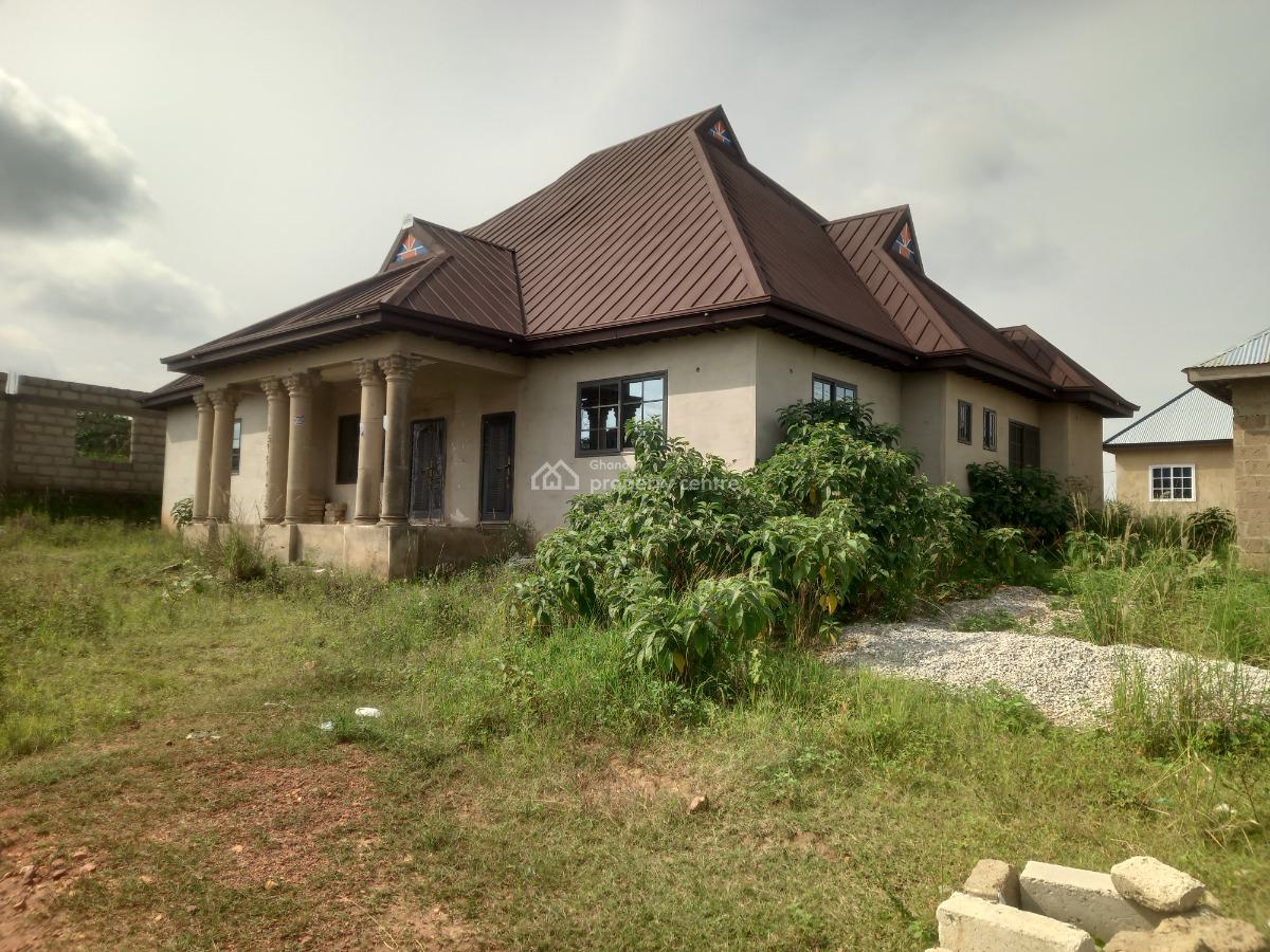 5 Bedrooms, Framoase,achiase Wasamire, Near Owhim Amanfrom, Buoho, Afrancho., Kumasi Metropolitan, Ashanti, House for Sale