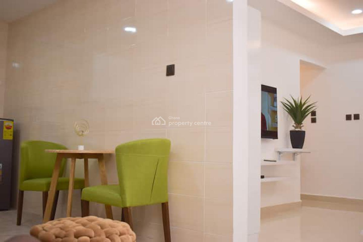 Furnished Studio Apartment with Swimming Pool and Gym, 37, Accra Metropolitan, Accra, Single Room Self Contained for Rent