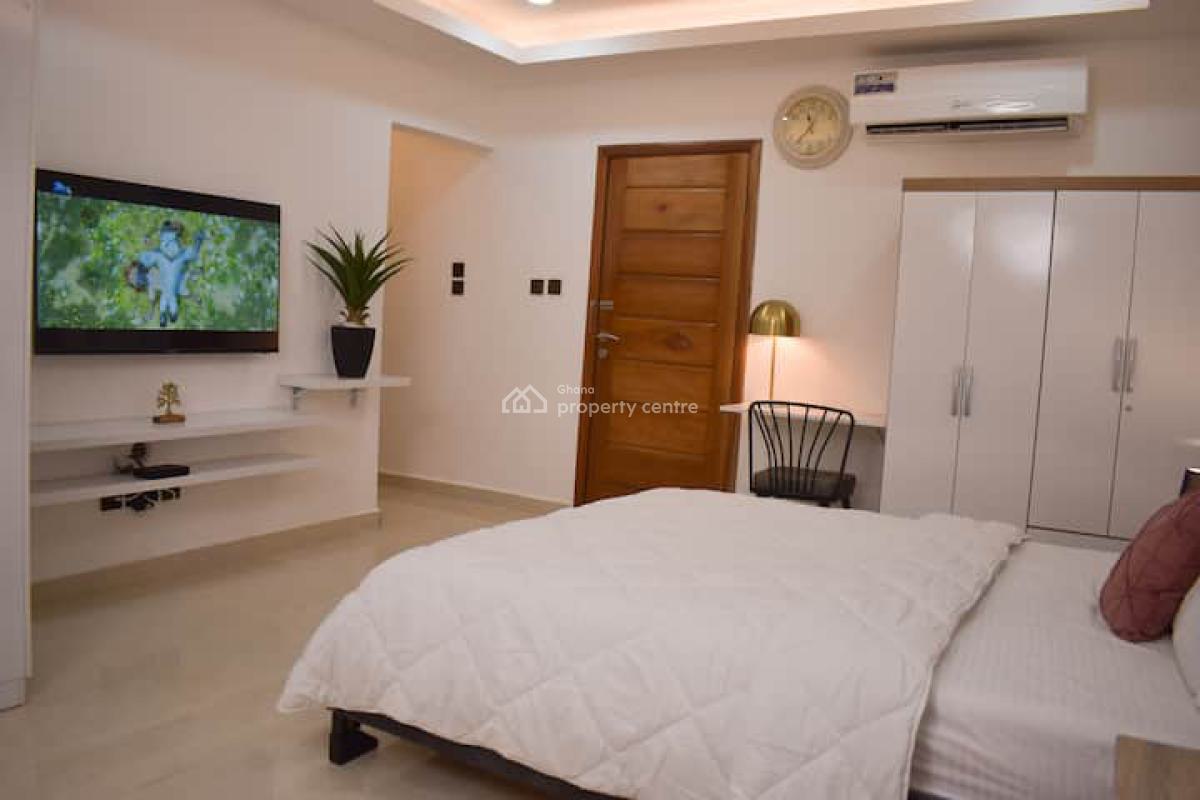 Furnished Studio Apartment with Swimming Pool and Gym, 37, Accra Metropolitan, Accra, Single Room Self Contained for Rent