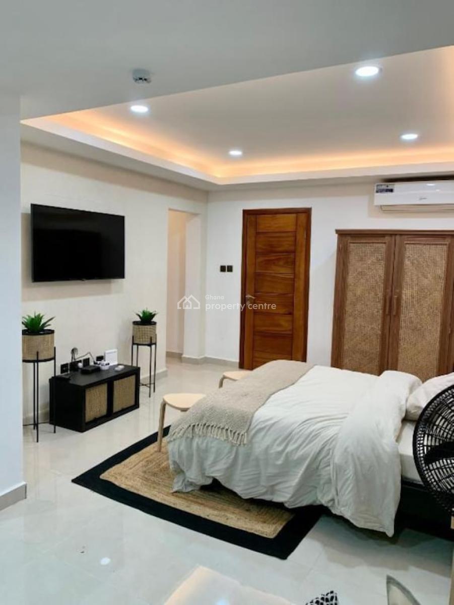 Furnished Studio Apartment with Swimming Pool and Gym, 37, Accra Metropolitan, Accra, Single Room Self Contained for Rent