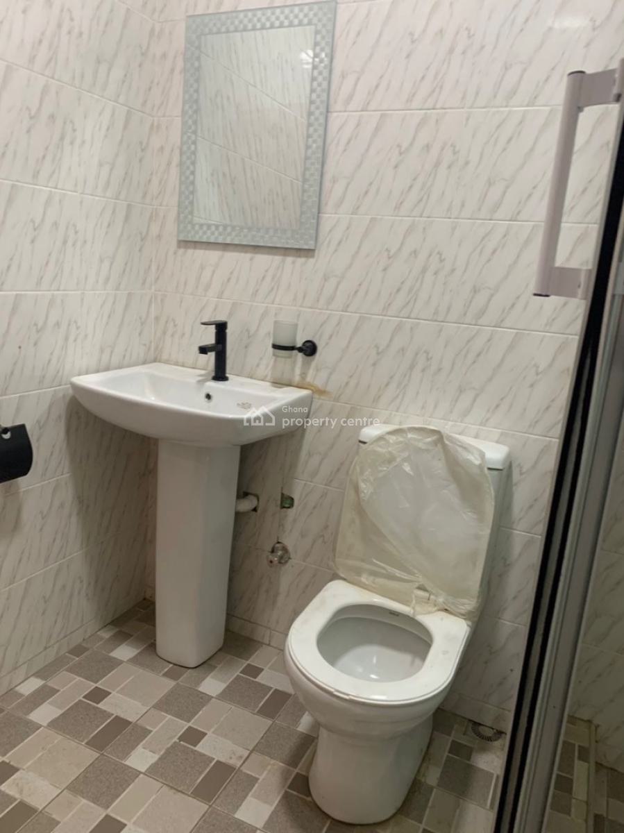 2 Bedrooms at Ablekuma Odumase, Odumase, Ablekuma South, Accra Metropolitan, Accra, Apartment for Rent