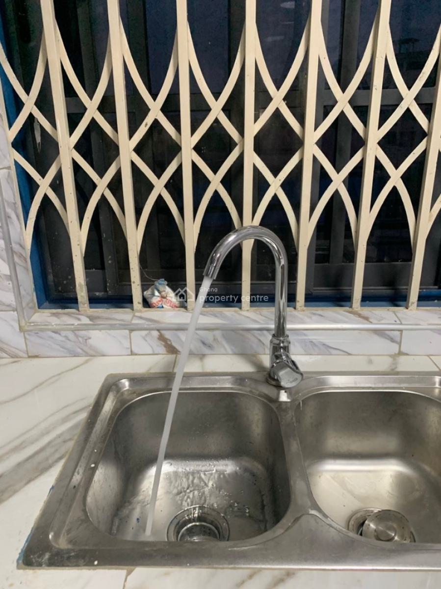 2 Bedrooms at Ablekuma Odumase, Odumase, Ablekuma South, Accra Metropolitan, Accra, Apartment for Rent