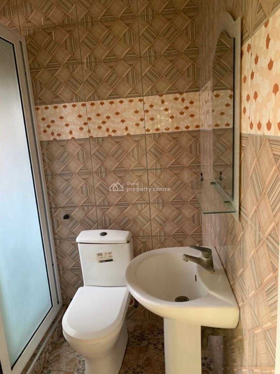 2 Bedrooms at Pokuase Ayawaso, Pokuase Ayawaso, Pokuase (pokoasi), Ga West Municipal, Accra, Apartment for Rent
