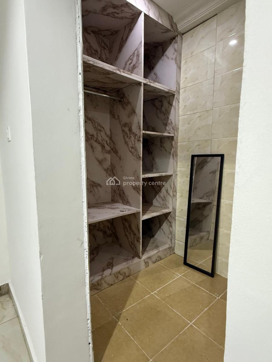 Two Bedroom Crescent Short Stay Apartment, 53 Acacia Street Kuottam Estate, Oyarifa, La Nkwantanang Madina Municipal, Accra, Apartment Short Let