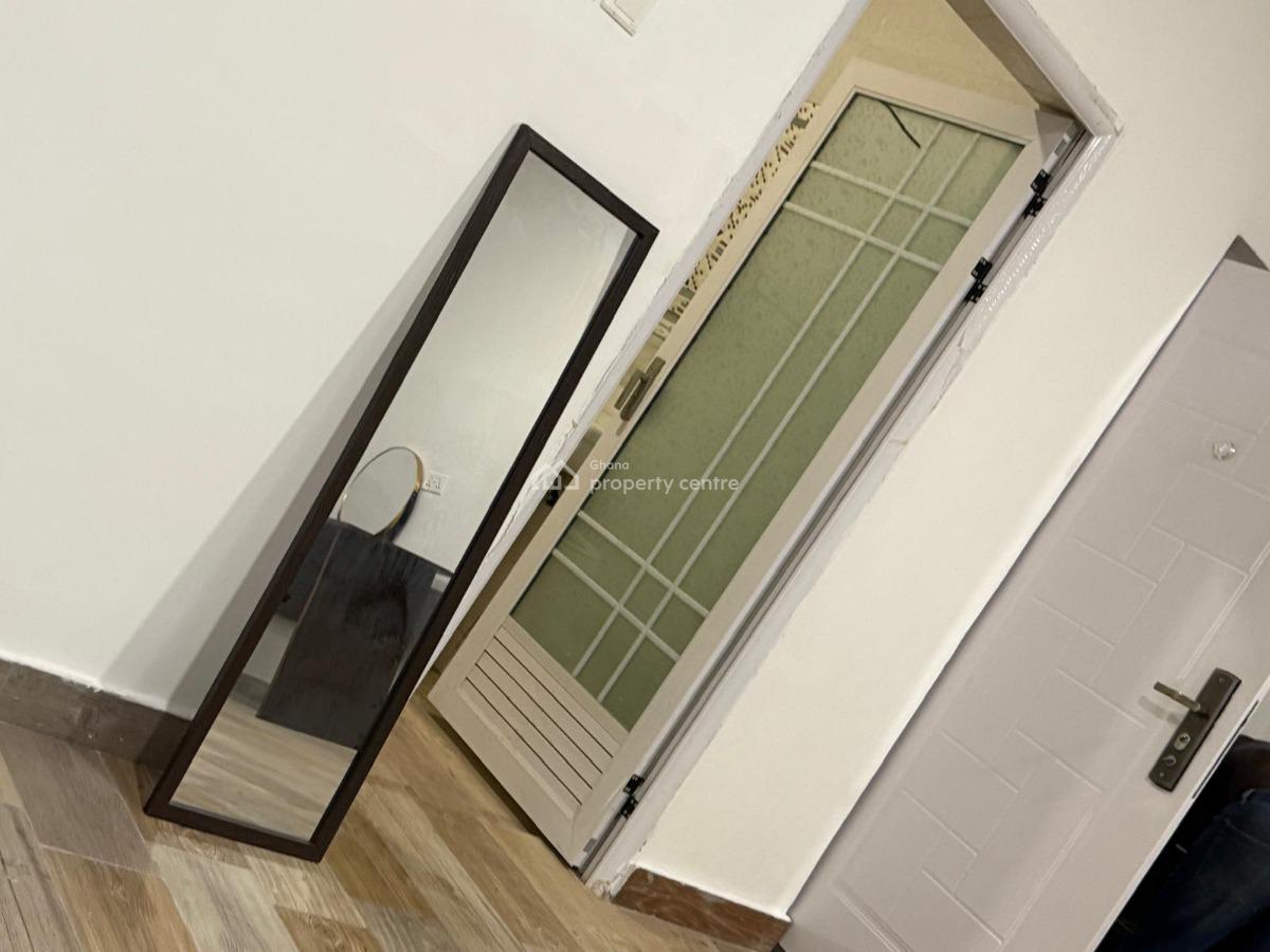 Three Bedroom Crescent Short Stay, 53 Acacia Street, Kuottam Estate, Oyarifa, La Nkwantanang Madina Municipal, Accra, Apartment Short Let