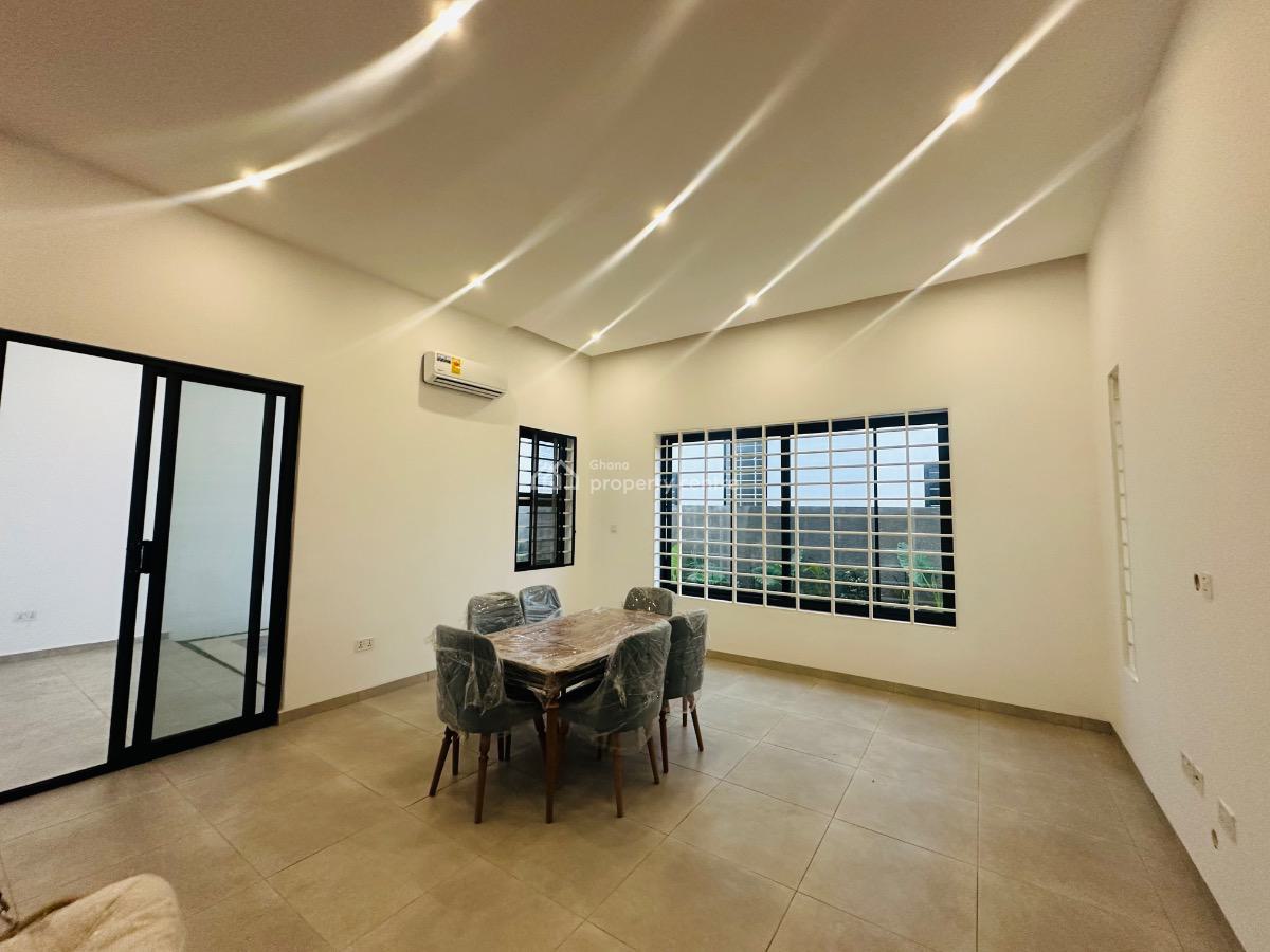 Deluxe 4 Bedroom, North Legon, Agbogba, North Legon, Accra, Townhouse for Sale