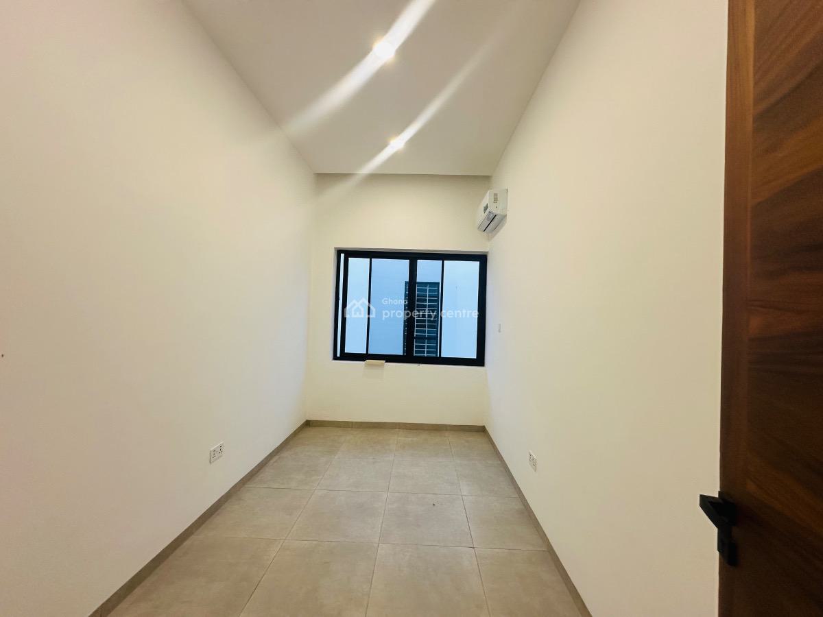 Deluxe 4 Bedroom, North Legon, Agbogba, North Legon, Accra, Townhouse for Sale