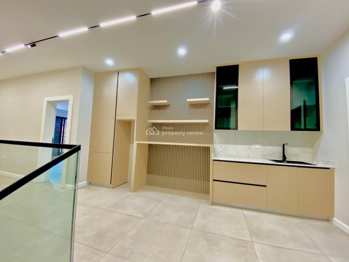 Magnificent 5 Bedroom, East Airport, Airport Residential Area, Accra, Detached Duplex for Sale