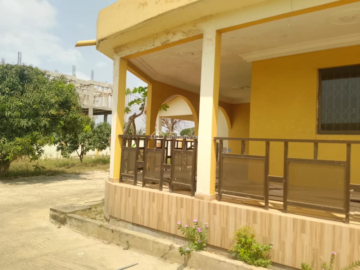 *new 4 Master Brm House on 2 Plots @ Kokrobite*, Kokrobite Dvla Office, Accra Metropolitan, Accra, House for Sale