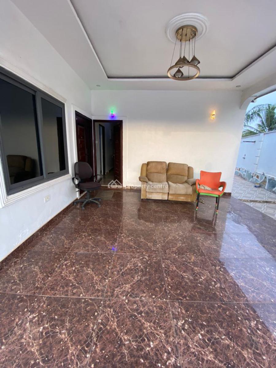 *neat 3 Brm House @ Ablekuma*, Fan Milk, Accra Metropolitan, Accra, House for Sale