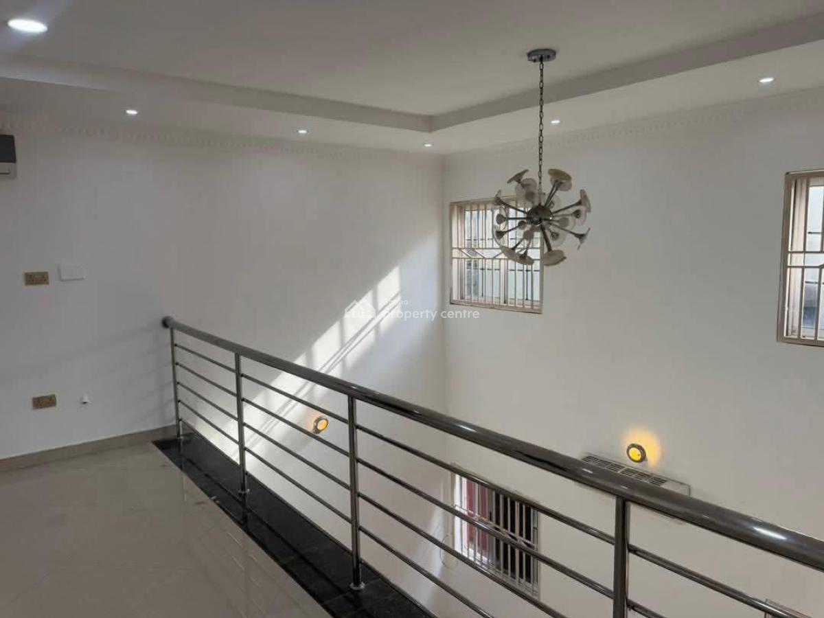 Executive 3-bedroom Townhouse, Achimota, Accra, Townhouse for Rent