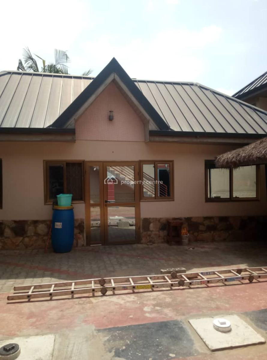 Executive 15 Bedroom, Ga East Municipal, Accra, Hotel / Guest House for Sale