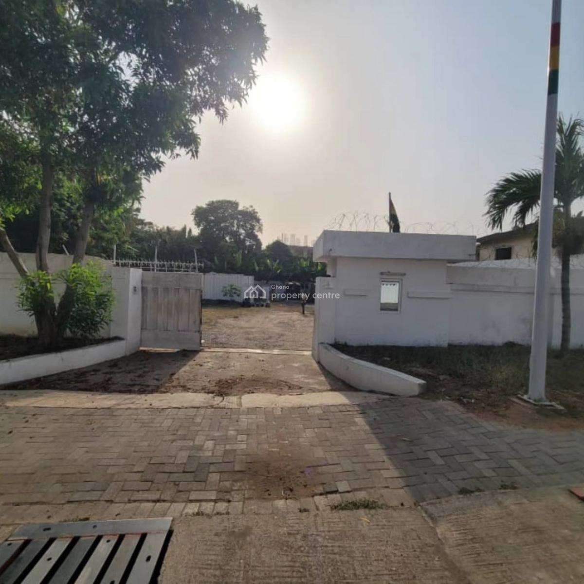 Executive Titled 2 Plots of Land, Cantonments, Accra, Land for Sale