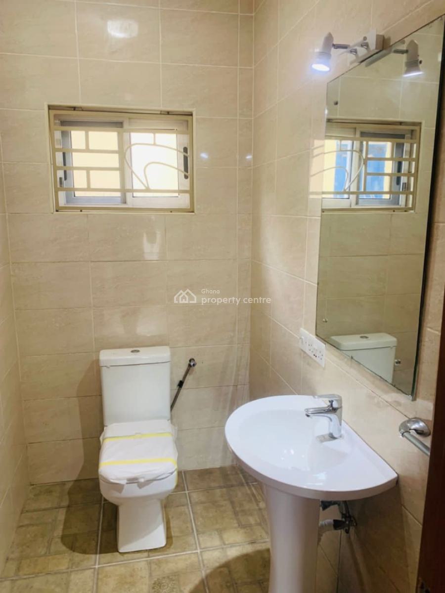 Executive Detached 3-bedroom, Achimota, Accra, House for Rent