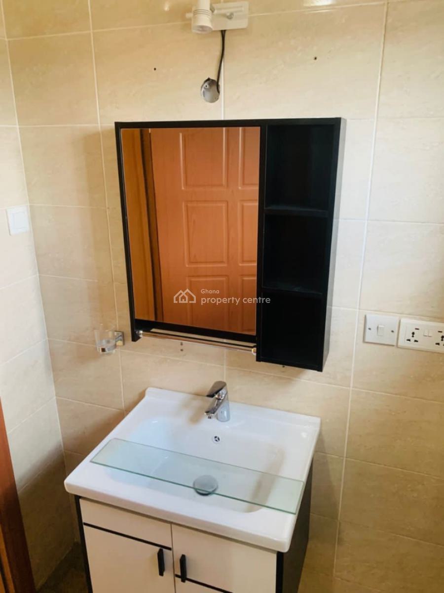 Executive Detached 3-bedroom, Achimota, Accra, House for Rent