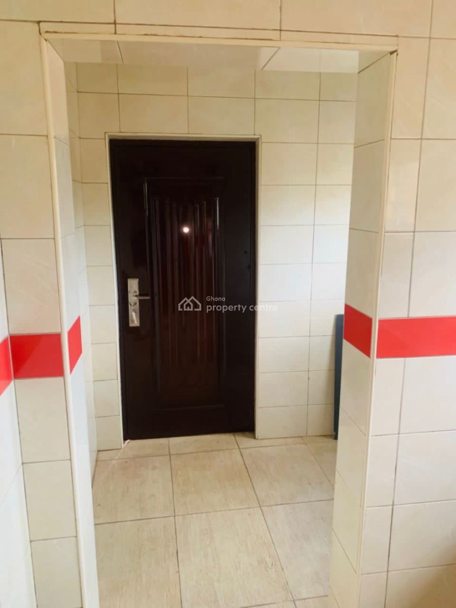 Executive Detached 3-bedroom, Achimota, Accra, House for Rent