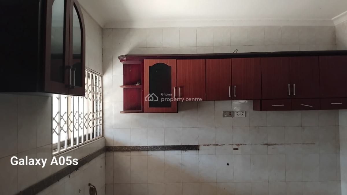 Executive 4 Bedroom, Spintex, Accra, House for Rent