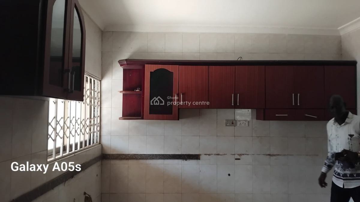 Executive 4 Bedroom, Spintex, Accra, House for Rent