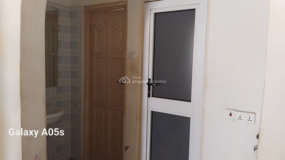 Executive 4 Bedroom, Spintex, Accra, House for Rent