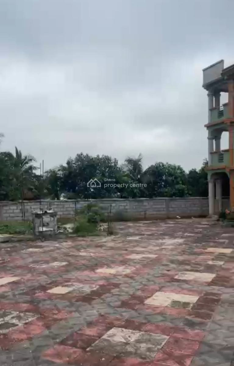 39 Bedrooms (newly Built), Kodie, on Kumasi Offinso Road, Kumasi Metropolitan, Ashanti, Hotel / Guest House for Sale