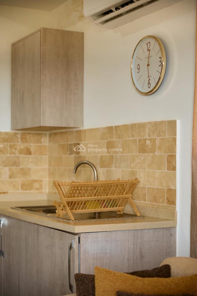 Fully Furnished 1 Bedroom Apartment, Osu, Accra, Mini Flat for Rent