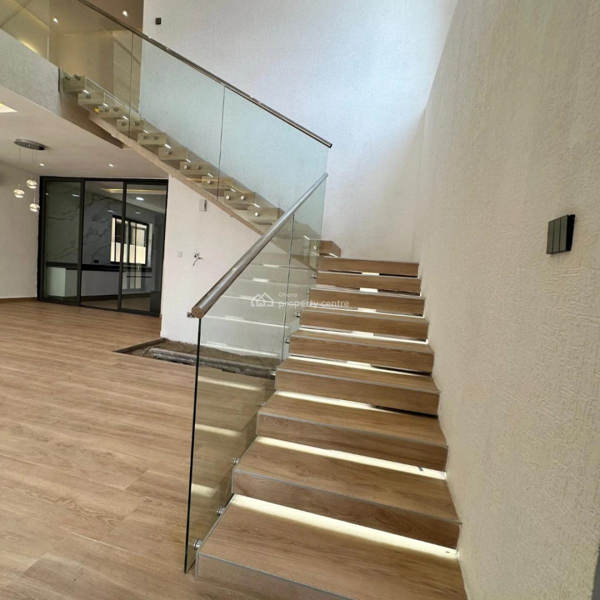 Executive 4 Bedrooms, Ashaley Botwe, Adenta Municipal, Accra, House for Sale