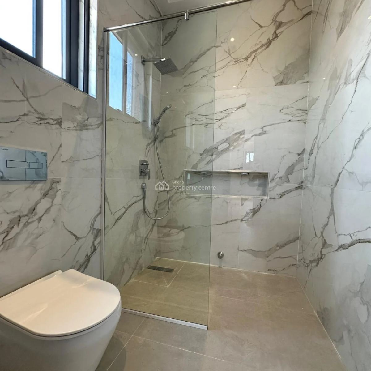 Executive 4 Bedrooms, Ashaley Botwe, Adenta Municipal, Accra, House for Sale