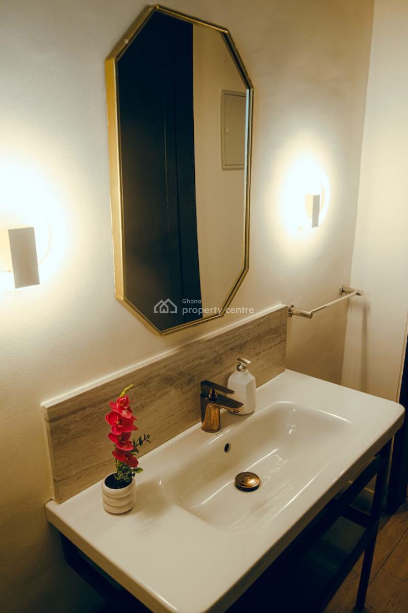 Furnished 2 Bedroom Apartment in a Gated Community with Swimming Pool, East Legon, Accra, Apartment for Rent