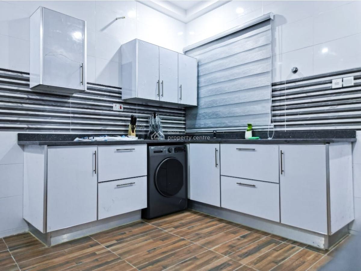 Fully Furnished 4 Bedroom Duplex All Ensuite House, Behind Despite Automobile, East Legon, Accra, House Short Let