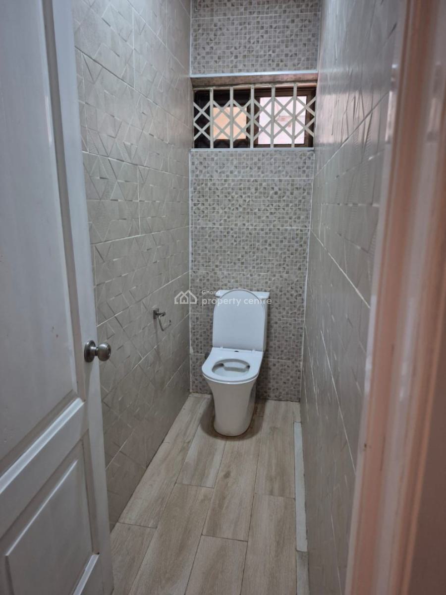 Fully Furnished 5 Bedroom House with Beautiful Land Scapes on 80/100ft, Oyarifa, La Nkwantanang Madina Municipal, Accra, Detached Bungalow for Sale