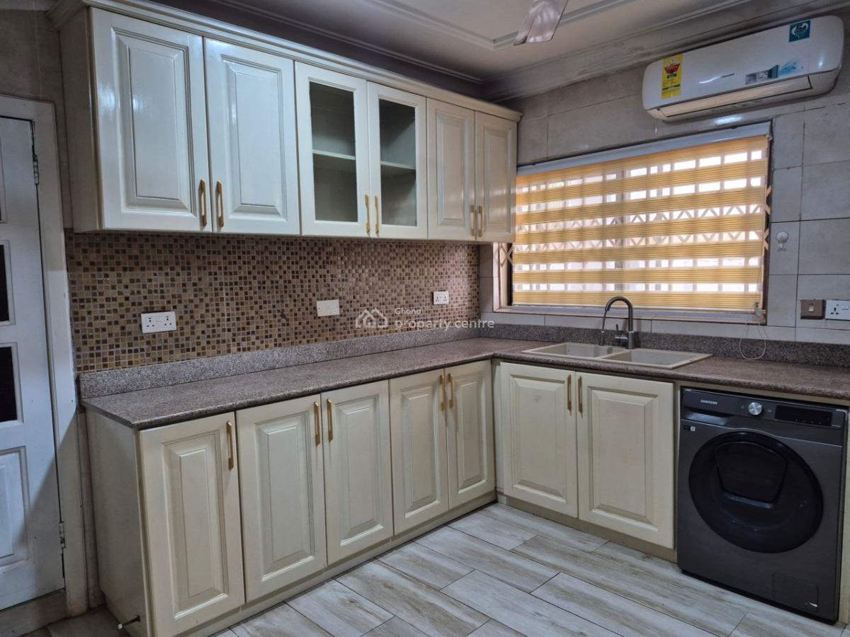 Fully Furnished 5 Bedroom House with Beautiful Land Scapes on 80/100ft, Oyarifa, La Nkwantanang Madina Municipal, Accra, Detached Bungalow for Sale