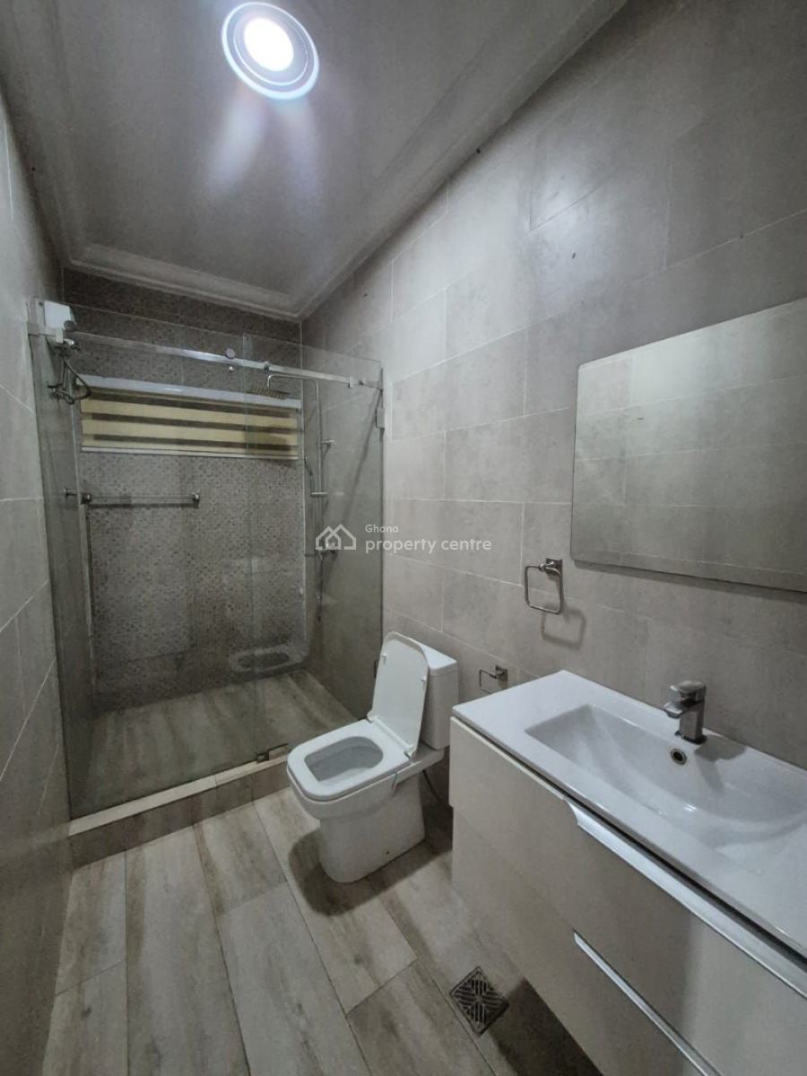 Fully Furnished 5 Bedroom House with Beautiful Land Scapes on 80/100ft, Oyarifa, La Nkwantanang Madina Municipal, Accra, Detached Bungalow for Sale