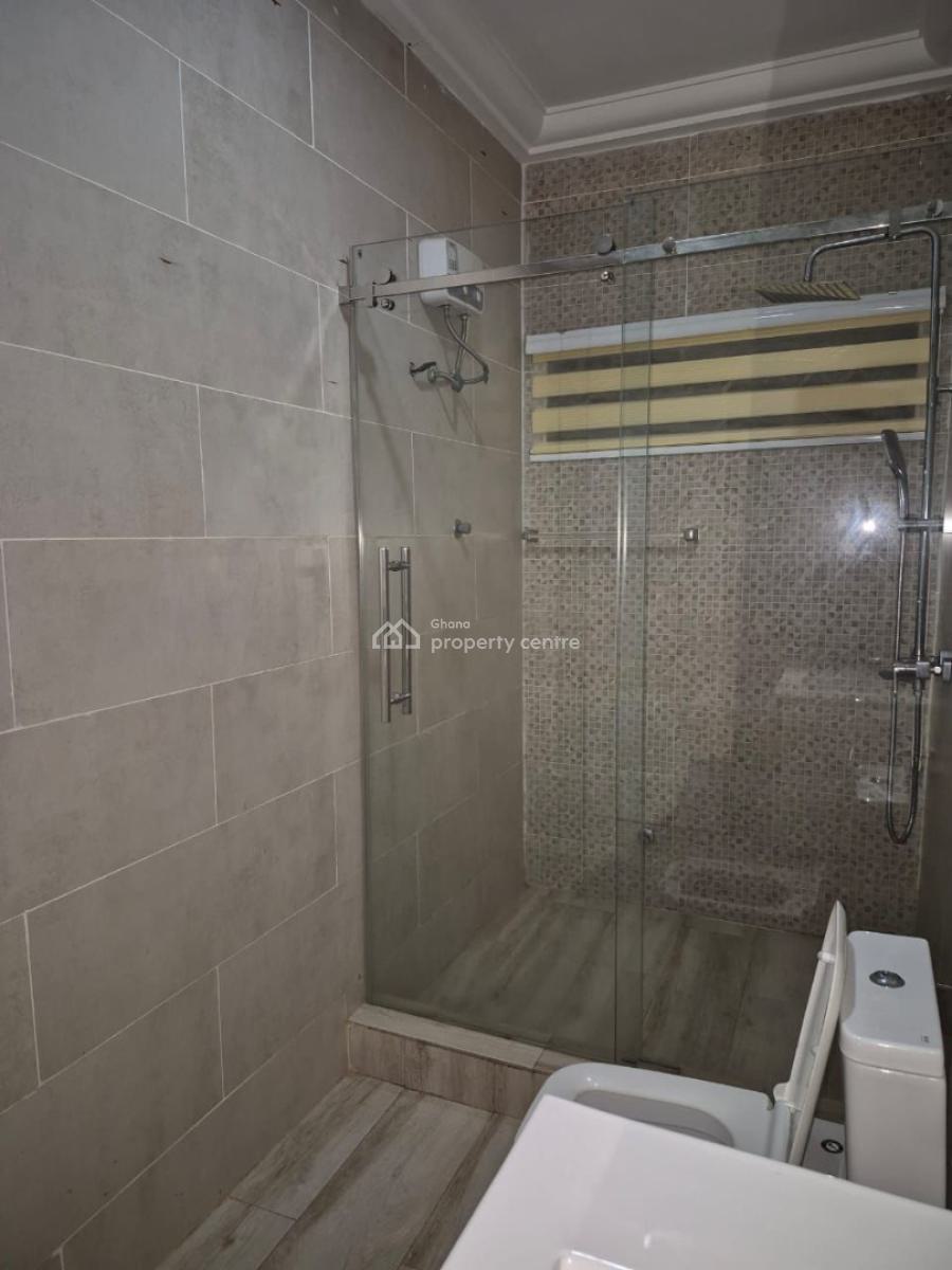 Fully Furnished 5 Bedroom House with Beautiful Land Scapes on 80/100ft, Oyarifa, La Nkwantanang Madina Municipal, Accra, Detached Bungalow for Sale