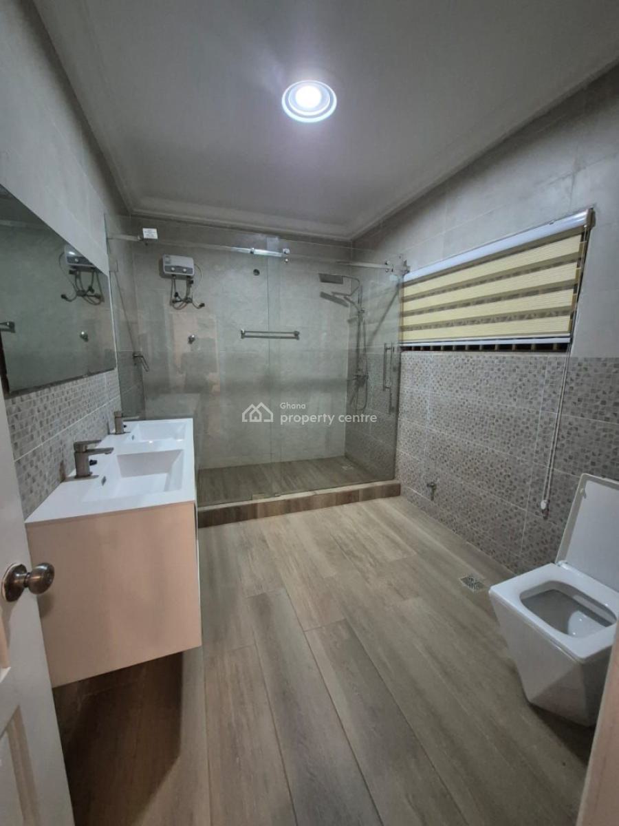 Fully Furnished 5 Bedroom House with Beautiful Land Scapes on 80/100ft, Oyarifa, La Nkwantanang Madina Municipal, Accra, Detached Bungalow for Sale