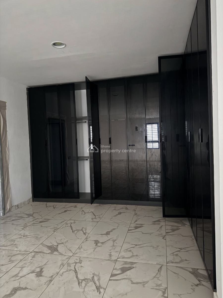 Executive 5 Bedrooms House, East Legon, Accra, Detached Duplex for Sale