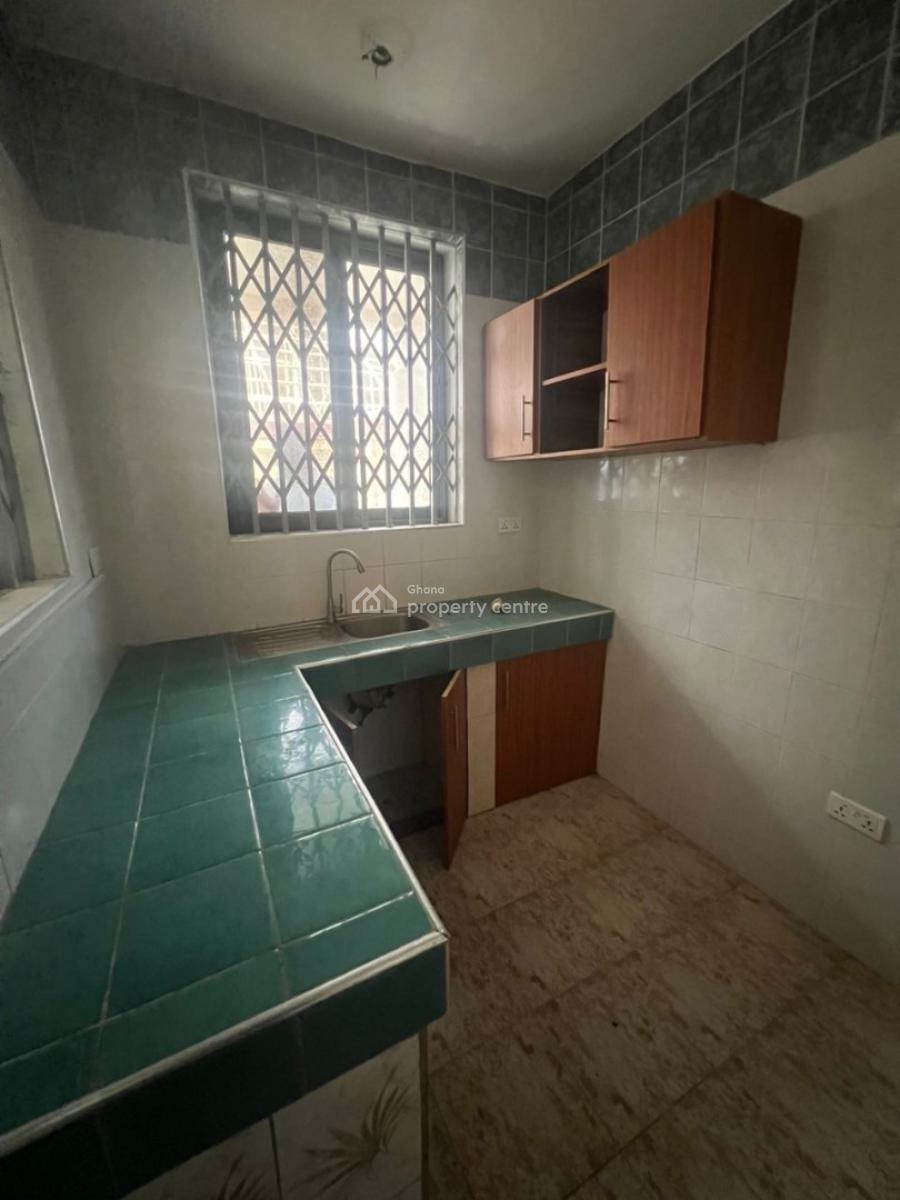 Executive 5 Bedrooms House, East Legon, Accra, Detached Duplex for Sale