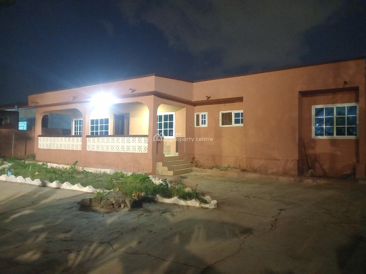 3 Bedrooms (full House, Self Compound), Buokrom, Near Kumasi Airport Roundabout, Kumasi Metropolitan, Ashanti, House for Rent