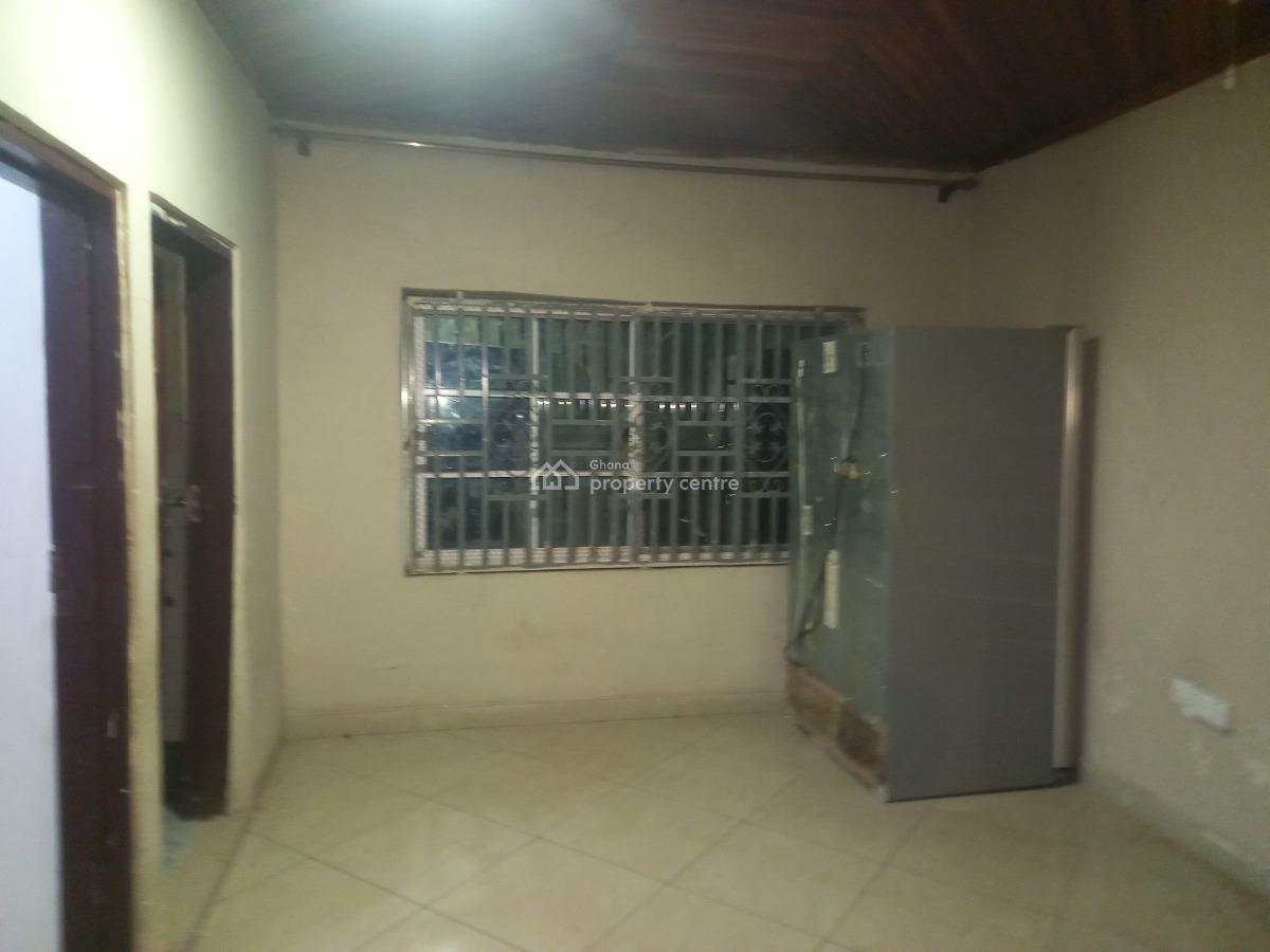 3 Bedrooms (full House, Self Compound), Buokrom, Near Kumasi Airport Roundabout, Kumasi Metropolitan, Ashanti, House for Rent