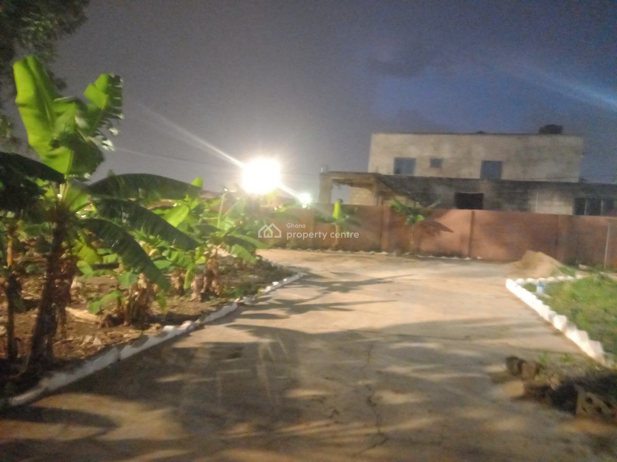 3 Bedrooms (full House, Self Compound), Buokrom, Near Kumasi Airport Roundabout, Kumasi Metropolitan, Ashanti, House for Rent