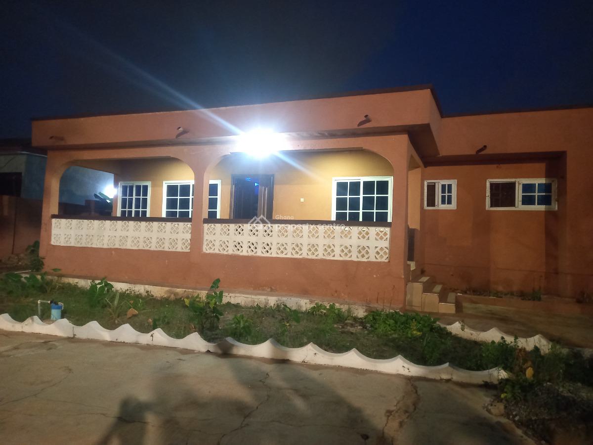 3 Bedrooms (full House, Self Compound), Buokrom, Near Kumasi Airport Roundabout, Kumasi Metropolitan, Ashanti, House for Rent