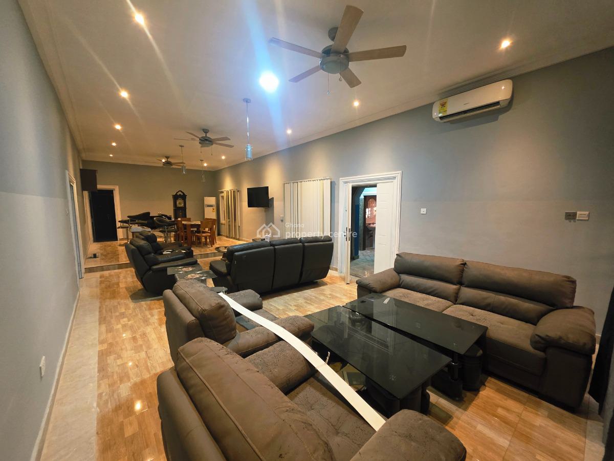 5 Bedroom House with a Spacious Compound and Garage, Spintex, Accra Metropolitan, Accra, House for Sale